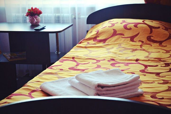 Room 5 of 27