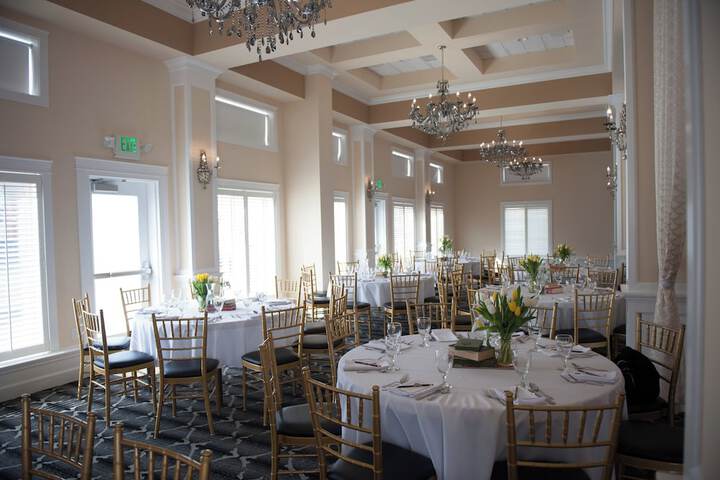 Indoor wedding