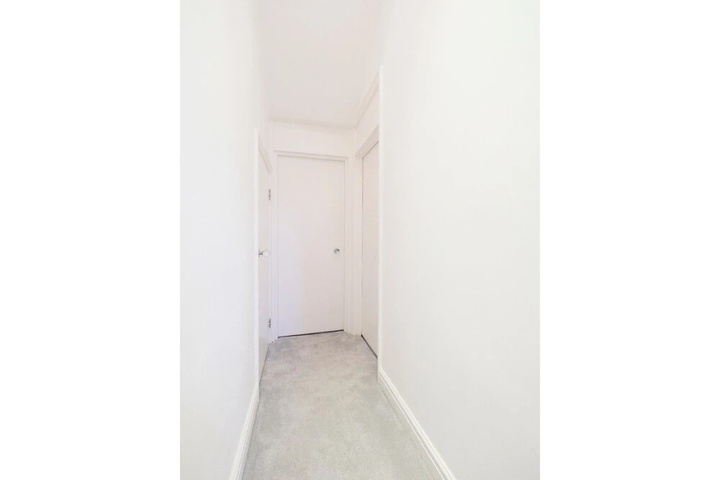 Classy Modern 2BR Flat for 5 in Maida Hill