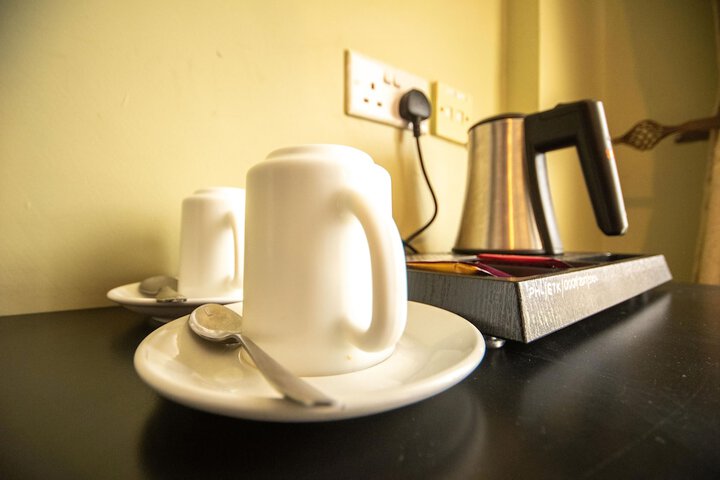 Room 14 of 24