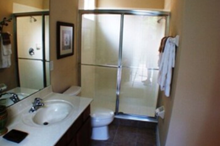 Room 2 of 108