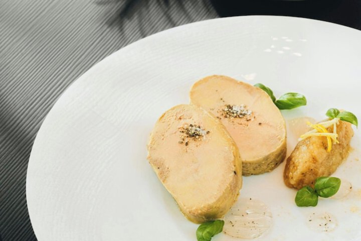 Dining 88 of 129