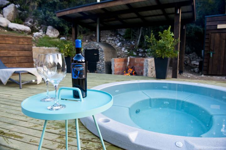 Spa 17 of 48