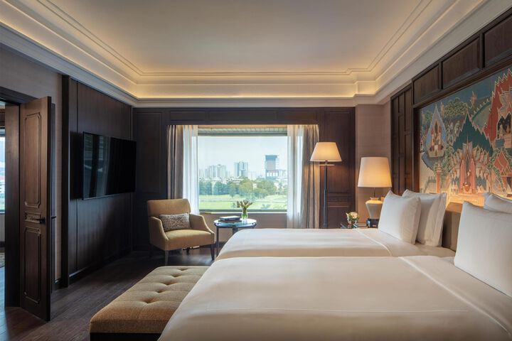 Room 73 of 152