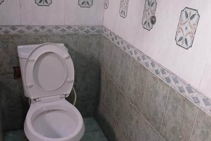 Room 30 of 41