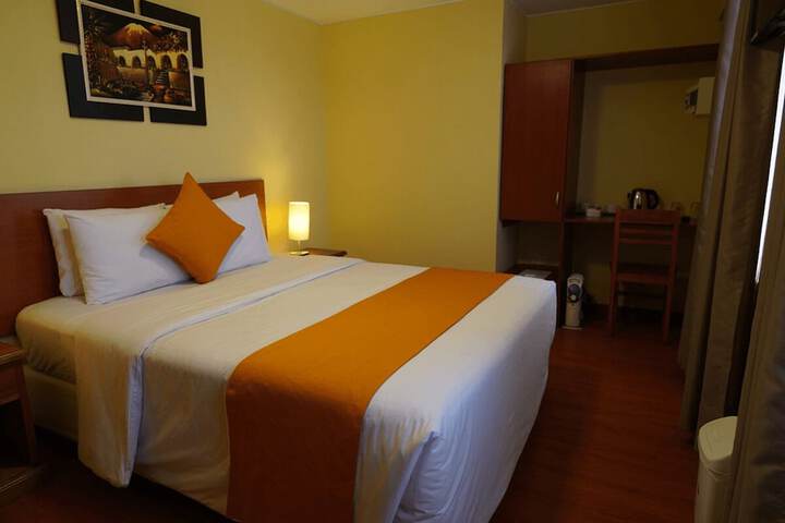 Room 7 of 72