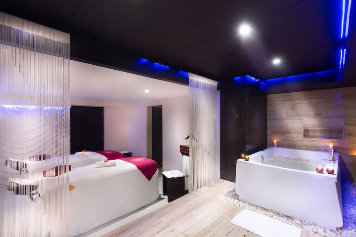 Relaxing Spa