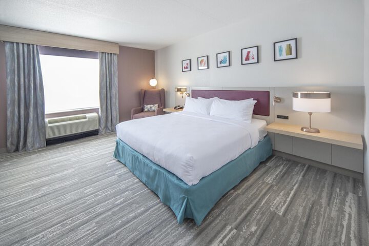 Room 5 of 22