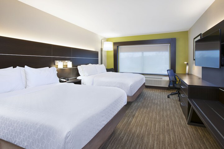 1 King Bed (7 of 23)
