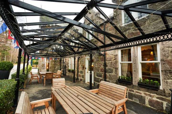 Terrace/Patio 33 of 36