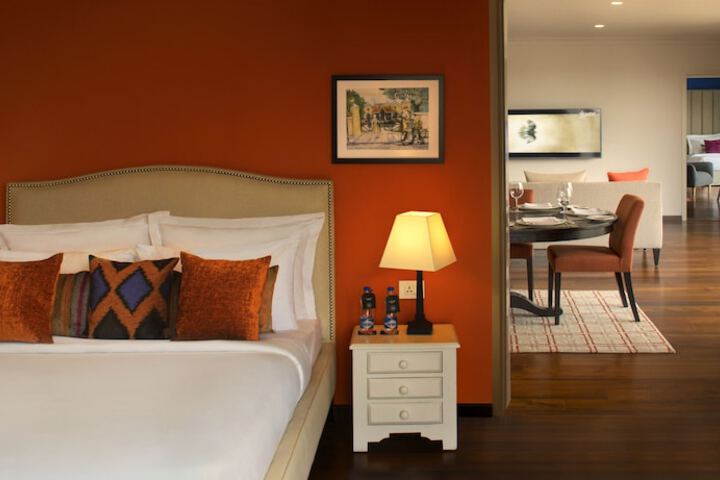 Room 5 of 49