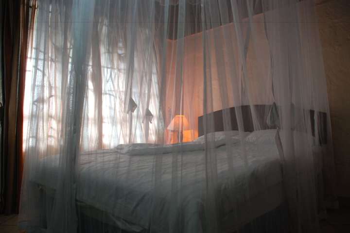 Room 14 of 64