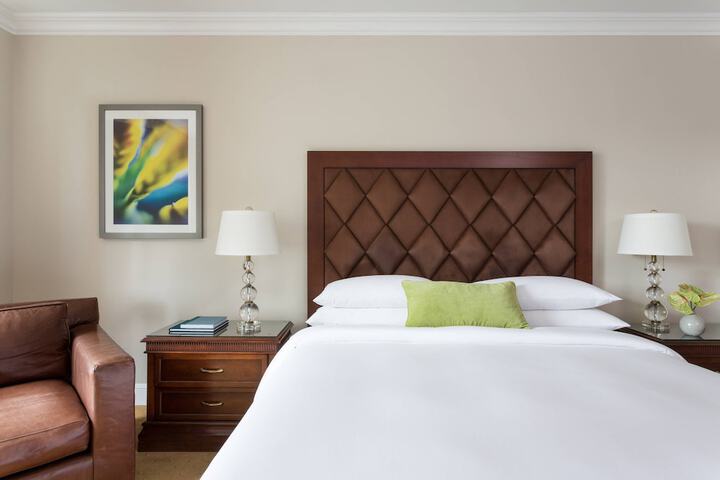 Room 10 of 61