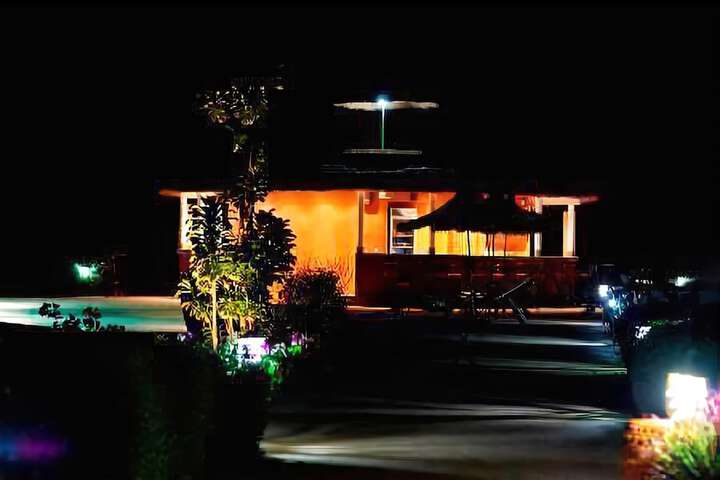 Pool 21 of 35