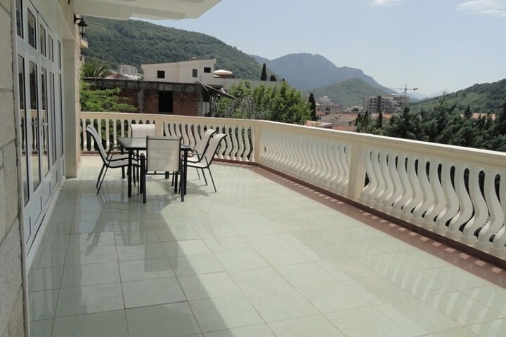 Terrace/Patio 19 of 25