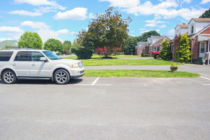 Property Grounds 23 of 26