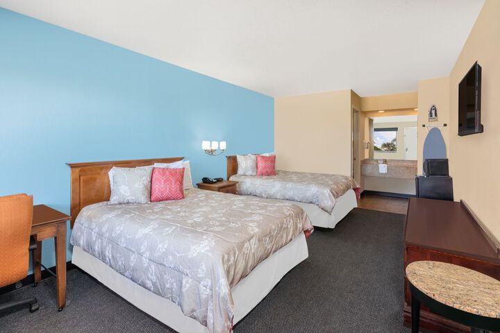 Room 116 of 128