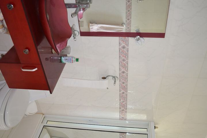 Room 14 of 21