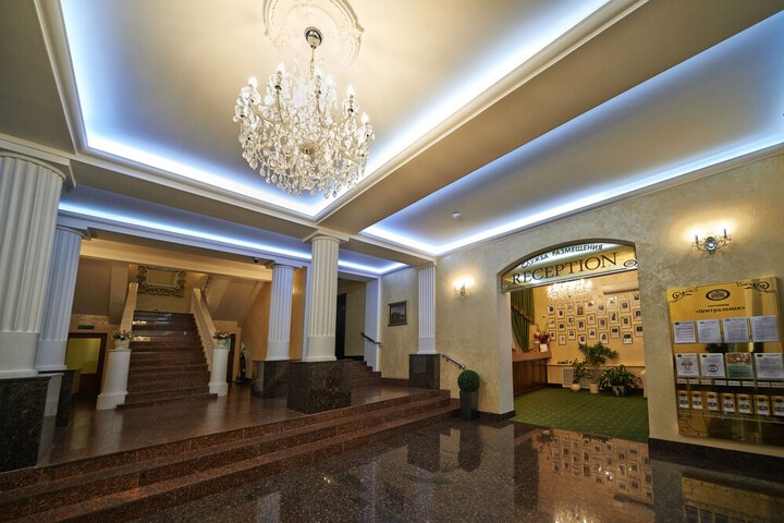 Hotel 2 of 50