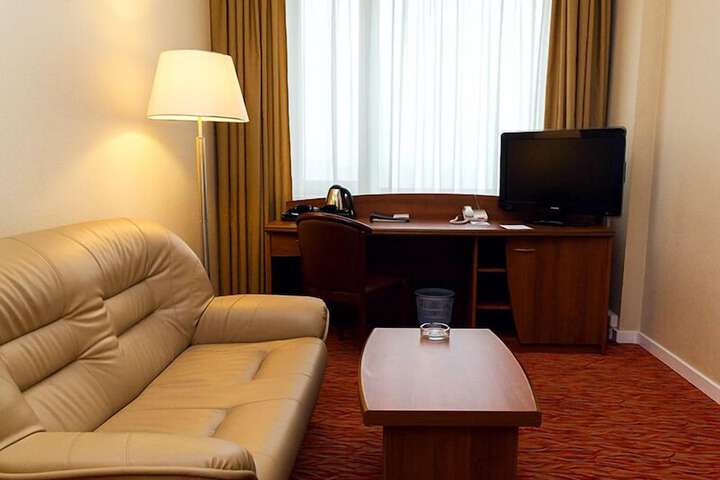 Room 49 of 115