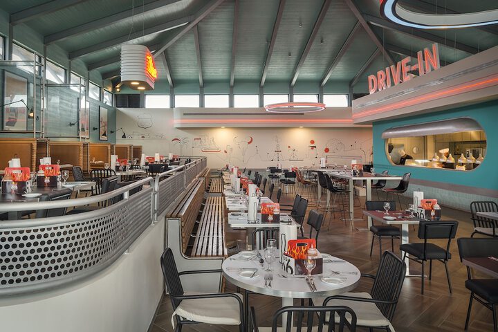 Dining 98 of 147