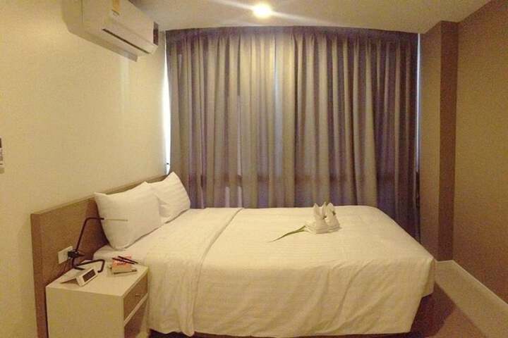 Room 7 of 73
