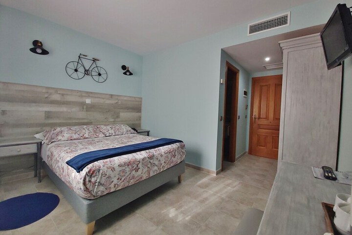 Room 34 of 49