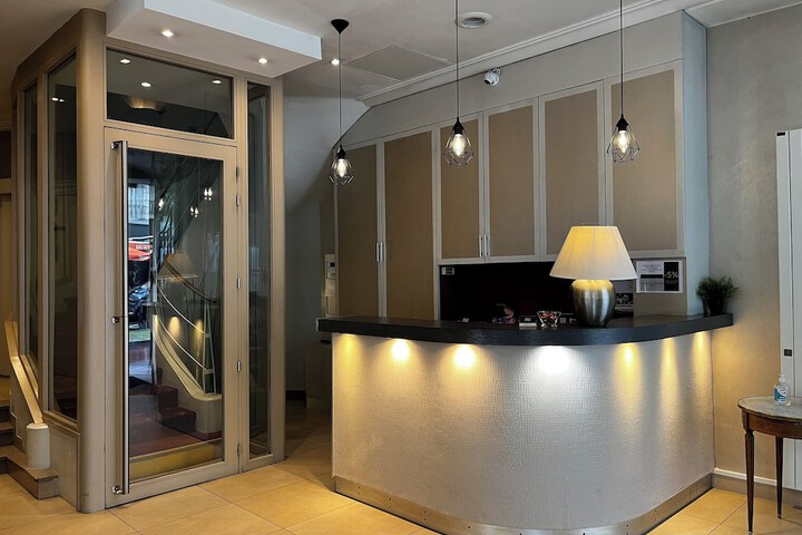 Lobby Entry