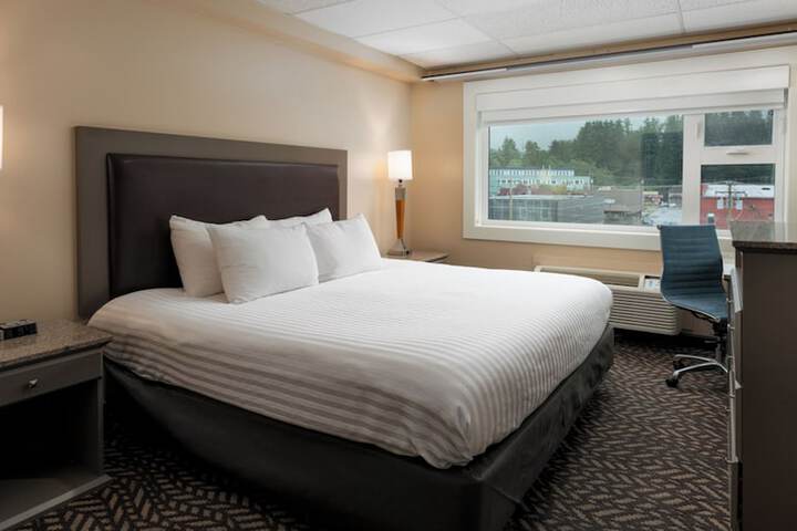Room 20 of 65