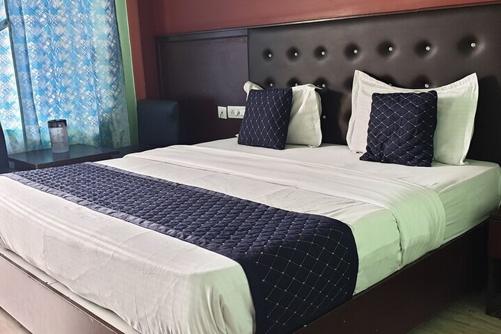 Room 17 of 26