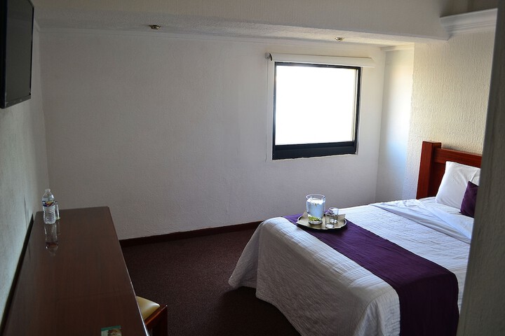 Room 10 of 53
