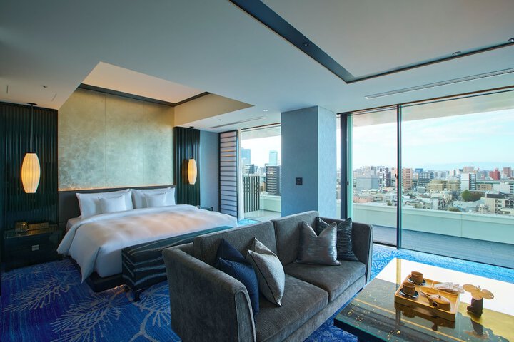 Room 44 of 201