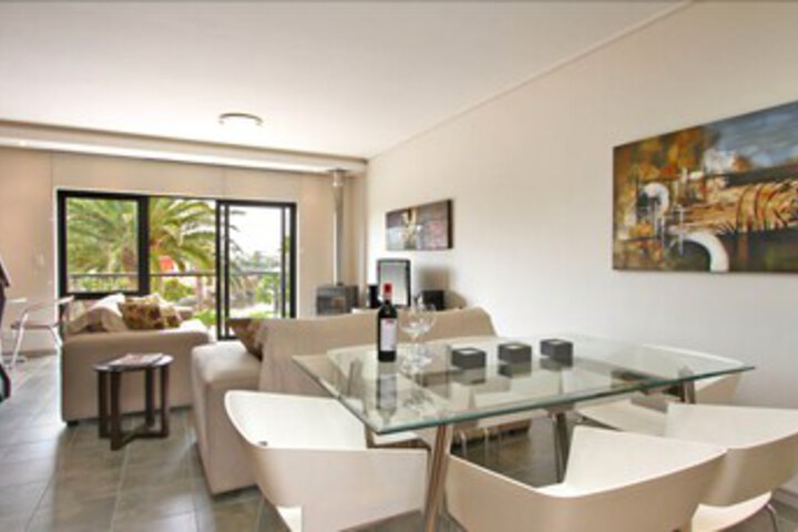 Room 15 of 21