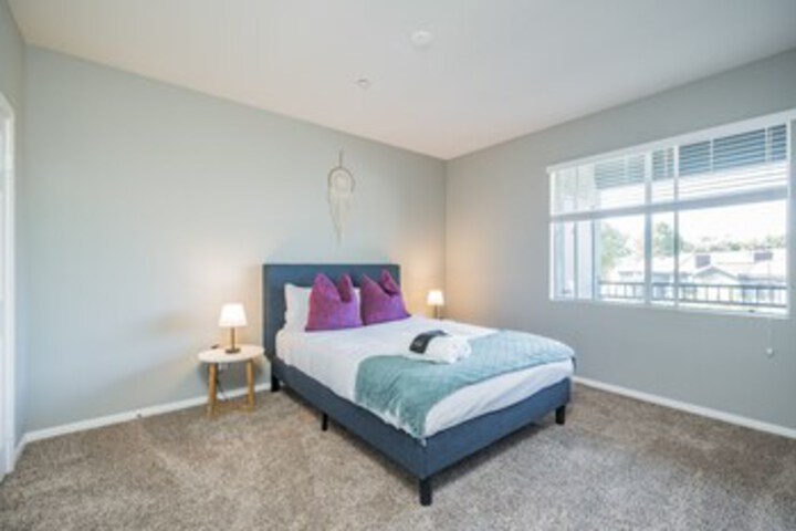 Room 180 of 187