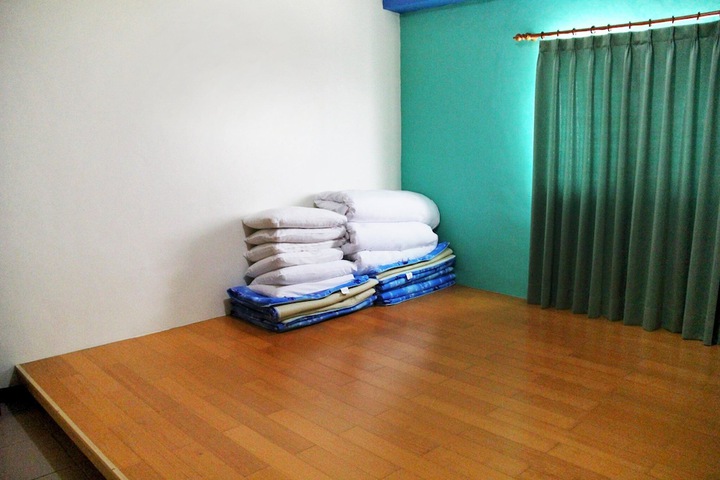 Room 12 of 46