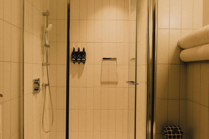 Room 35 of 43