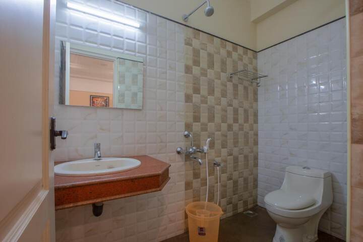 Room 40 of 51