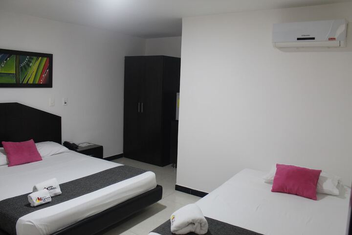 Room 19 of 35
