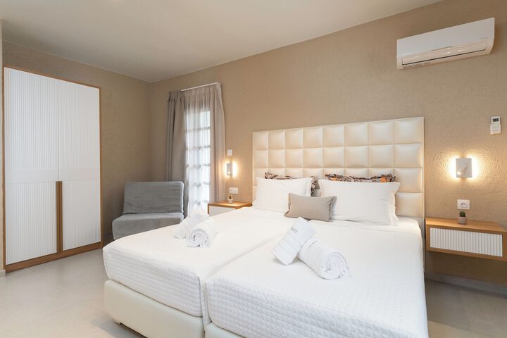 Room 32 of 292