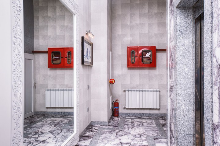 Ballroom/Hall 45 of 47