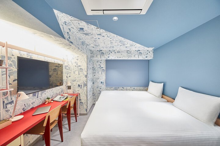 Room 16 di 60