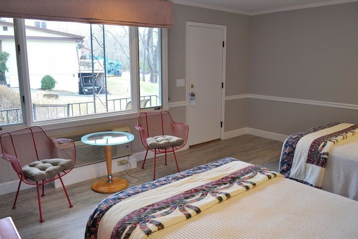 Room 26 of 59