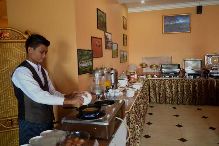 Breakfast/Coffee Service 47 of 79