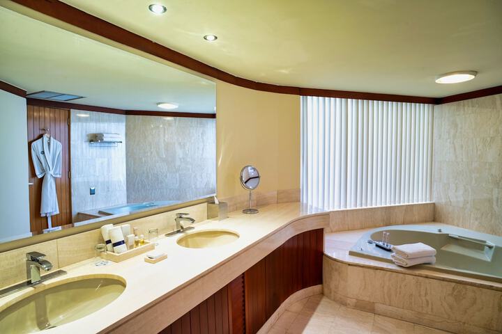 Bath Interior