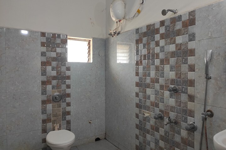 Room 19 of 25
