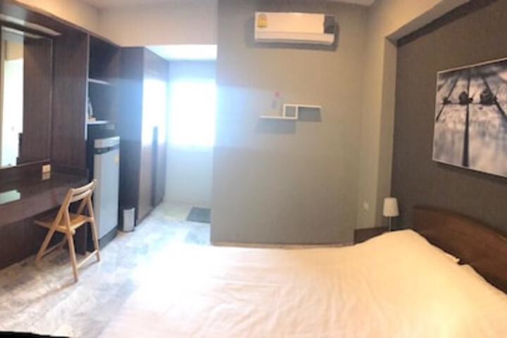 Room 15 of 29