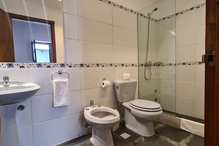 Room 100 of 133