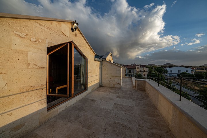 Terrace/Patio 48 of 86