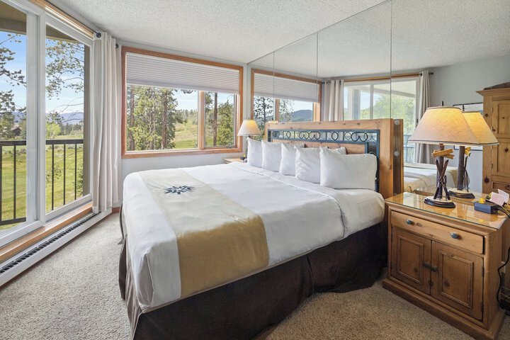 Room 41 of 226