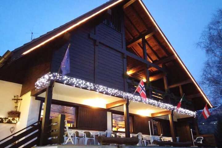 Hotel 33 of 41